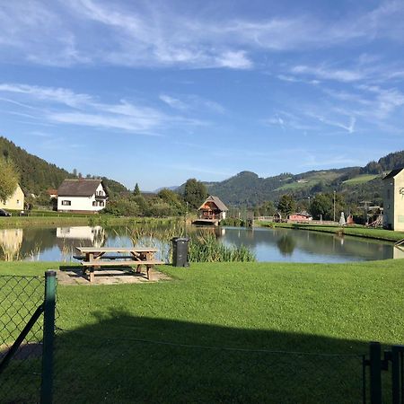 Apartmenthaus Pastner Am Teich Übelbach Extérieur photo